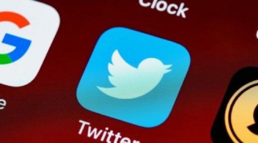 Twitter: Kufizimi i promovimit të platformave të tjera sociale